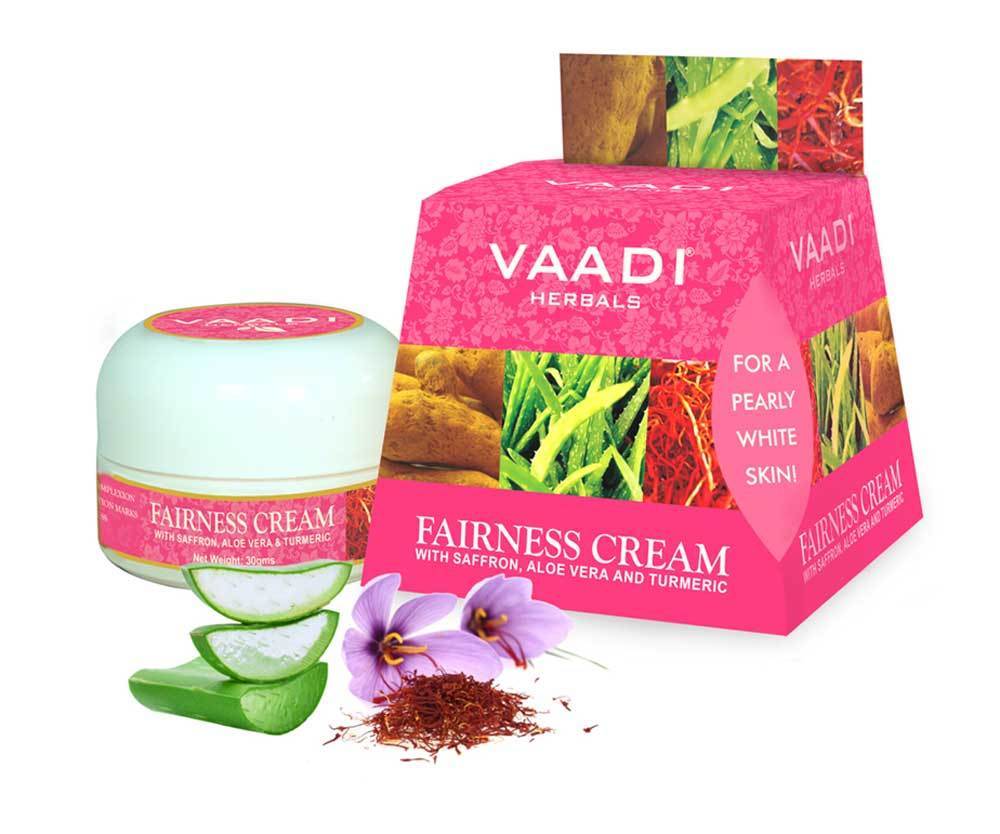 Organic Fairness Cream with Saffron, Aloe Vera & Turmeric Extract - Lightens Marks & Blemishes Makes Skin Flawless ( 30 gms / 1.1 oz)